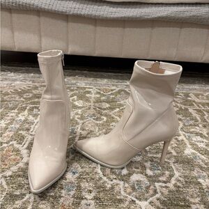 Steve Madden Glossy Cream Heeled Boots